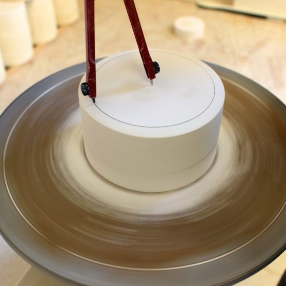 Zimarì handwarmer porcelain and juncus by ORTOGONALE