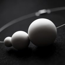 porcelain necklace PLUTONE