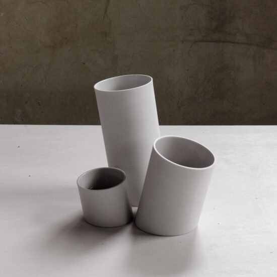 modern vase made of porcelain by ORTOGONALE modern vase made of porcelain by ORTOGONALE