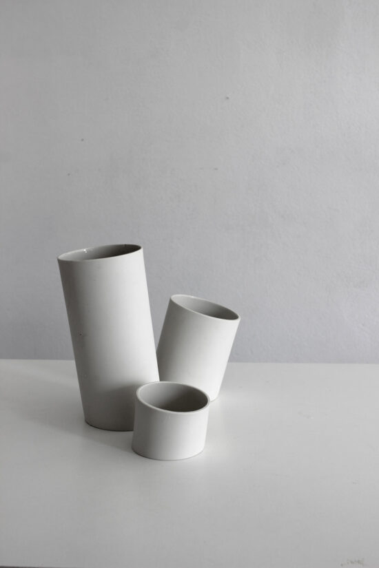 modern design vase made of porcelain by ORTOGONALE modern design vase made of porcelain by ORTOGONALE