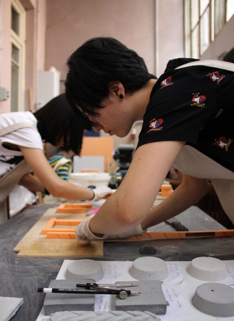 concrete in jewellery workshop by ORTOGONALE