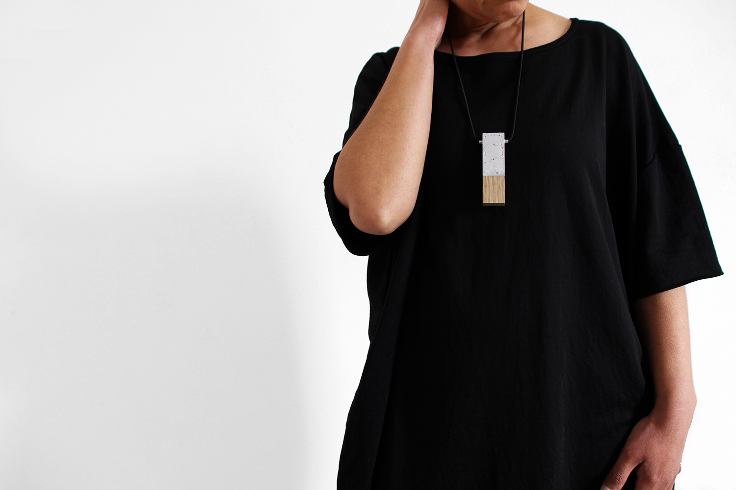 architectural necklace GRT01 by ORTOGONALE modern concrete necklace GRT01